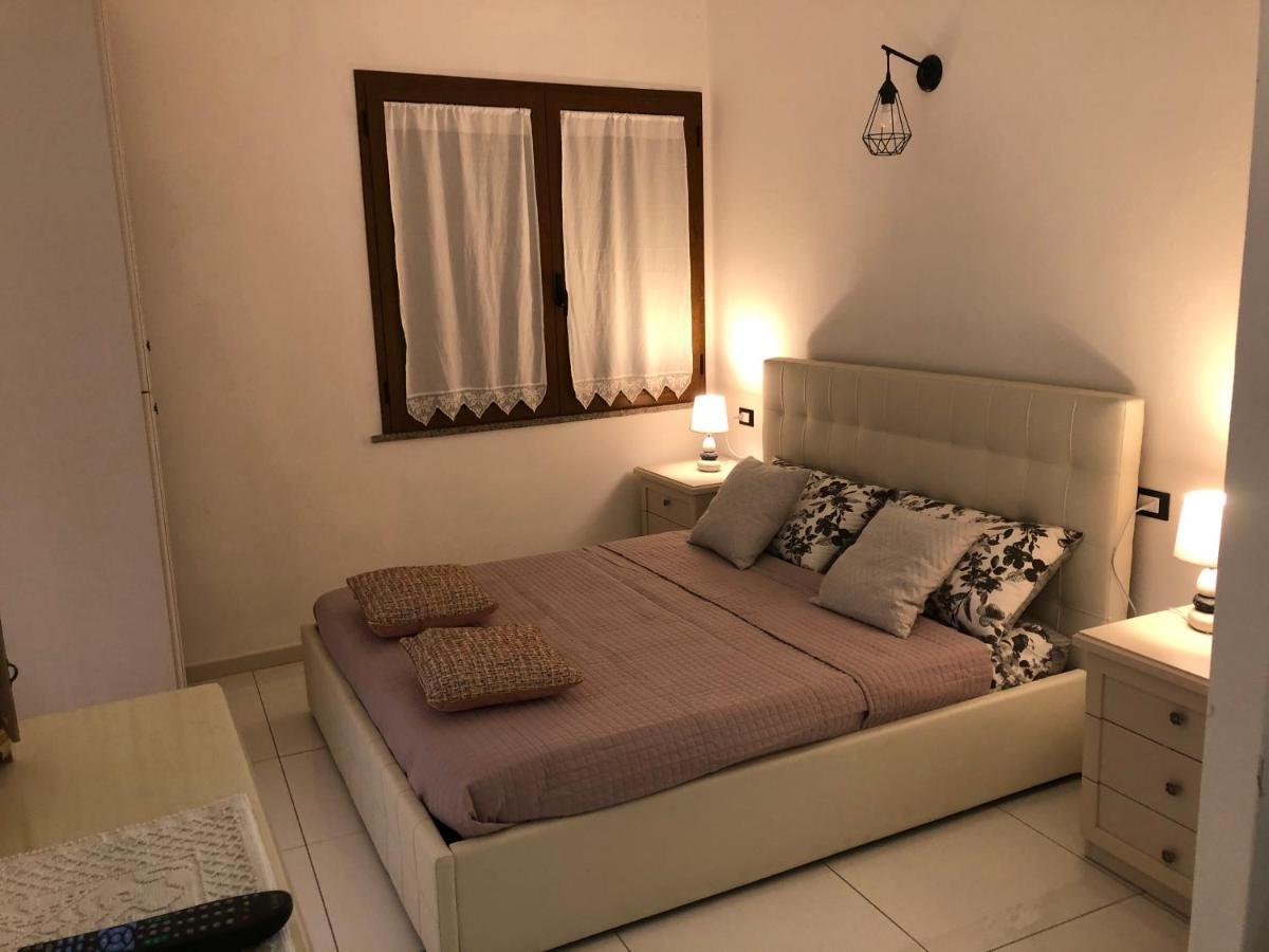 툴라다 Elegante Monolocale Al Centro Del Paese 아파트 외부 사진